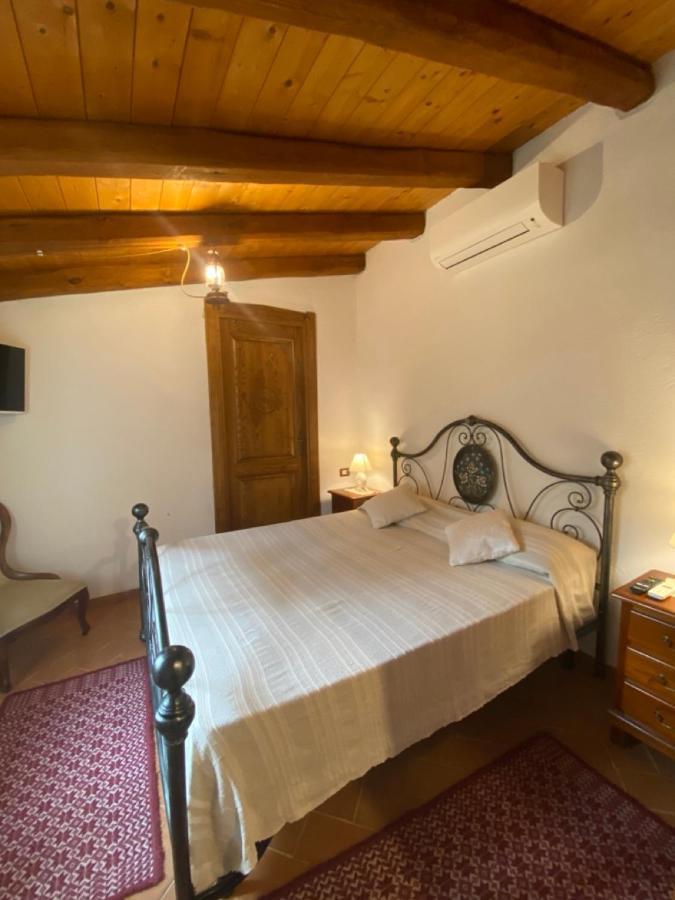 Ferienwohnung Su Lidone Ozieri Exterior foto