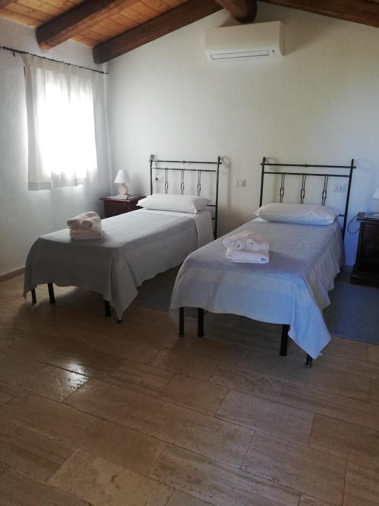 Ferienwohnung Su Lidone Ozieri Exterior foto